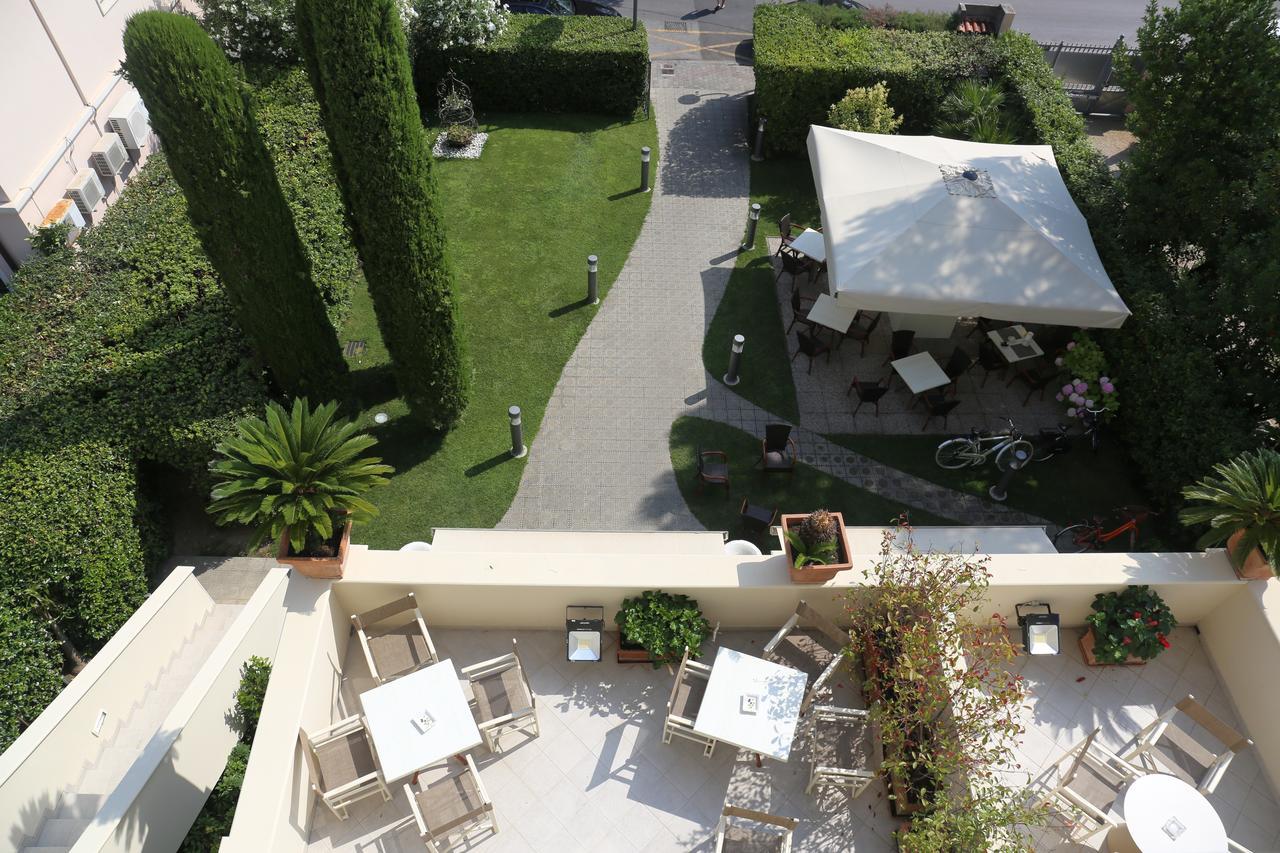 Hotel Nautilus Forte dei Marmi Kültér fotó